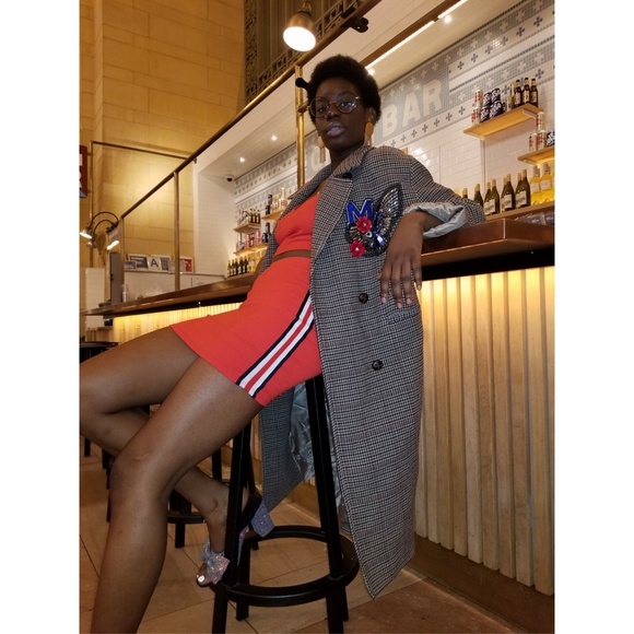 Accepting Offers!!🎊 - Picture 2 of 6